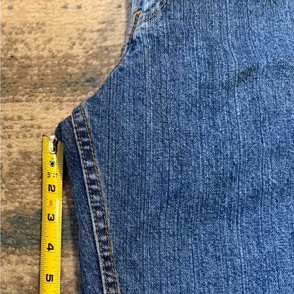 Men's size 34 Levi's 505 denim shorts - Picture 7 of 7